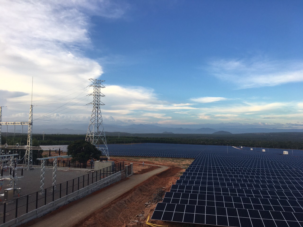 Hồng Phong 5.2 Solar Power Plant