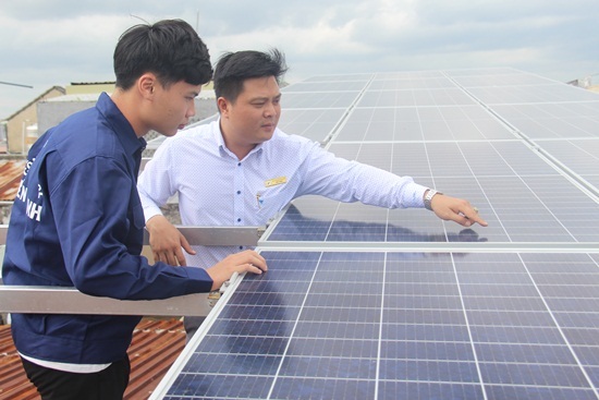 Hansvina rooftop solar power plant